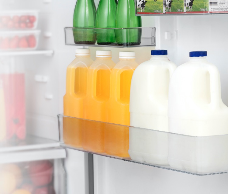 Hisense BCD-450W Gallon Door Storage feature image - mobile