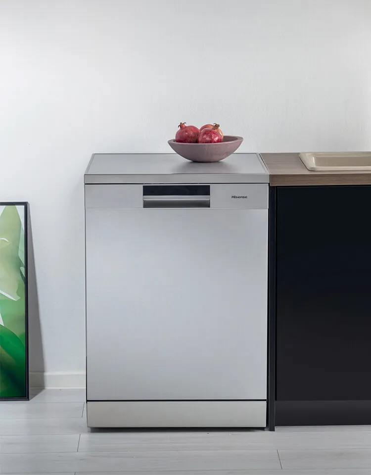 Hisense Dishwasher HV672c60uk