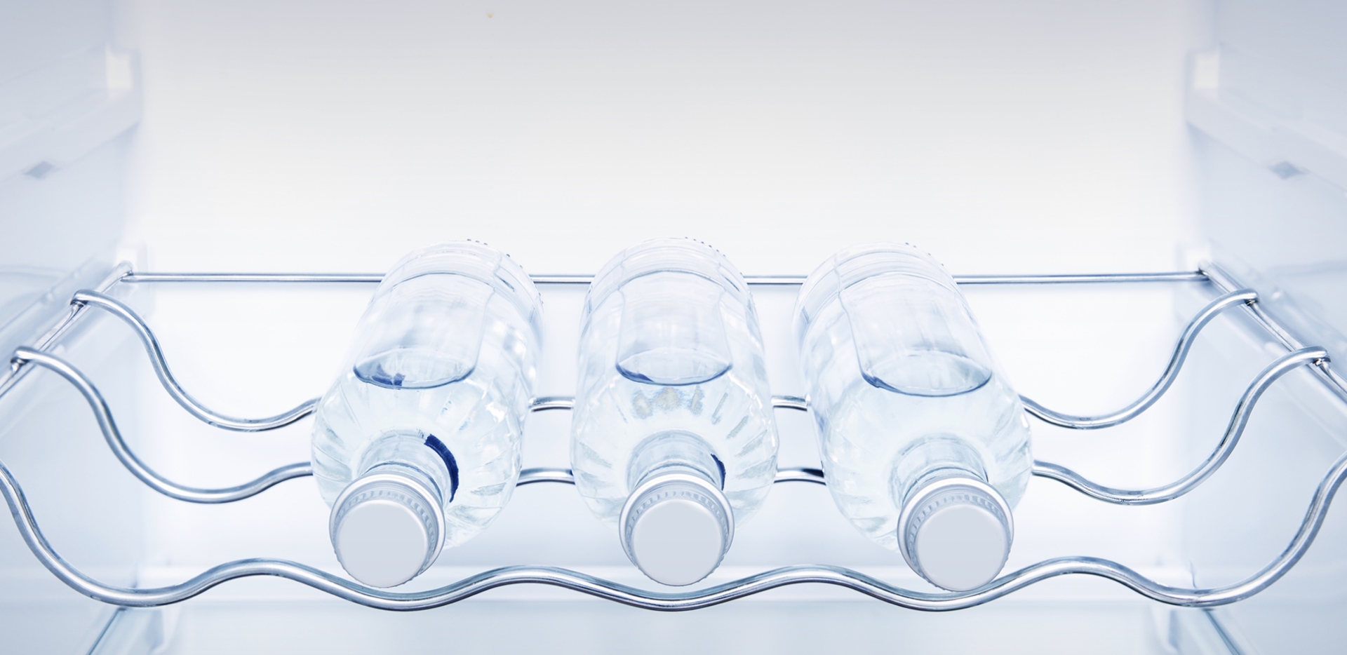 Hisense BCD570W Chrome Wine Rack feature image