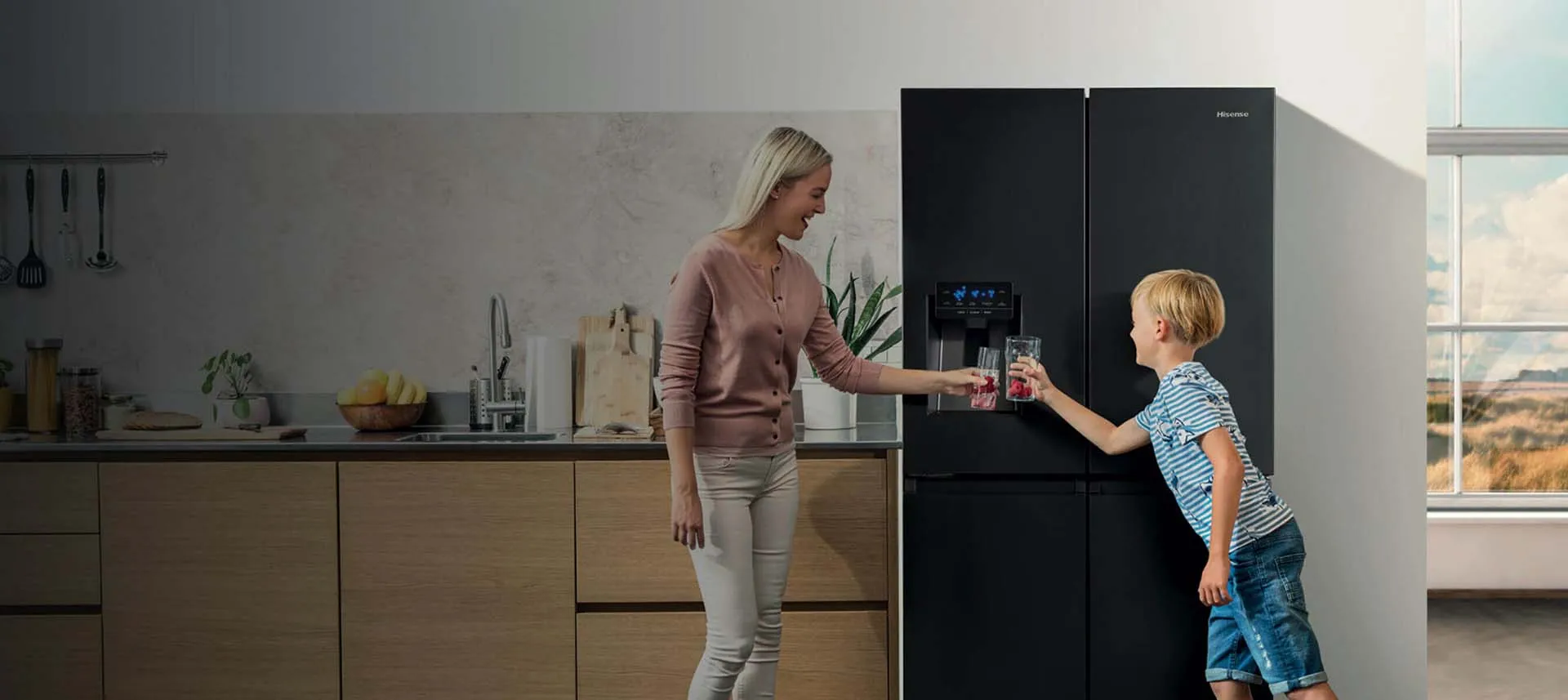 RC-68WC Ice & Water Dispenser 583L Refrigerator